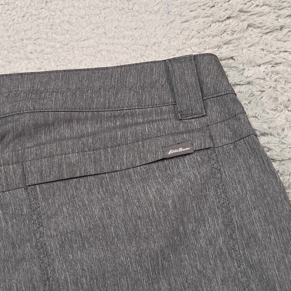 Eddie Bauer Horizon Shorts Womens 12 Gray Hiking Outdoor Stretch Packable Travex - Picture 8 of 14